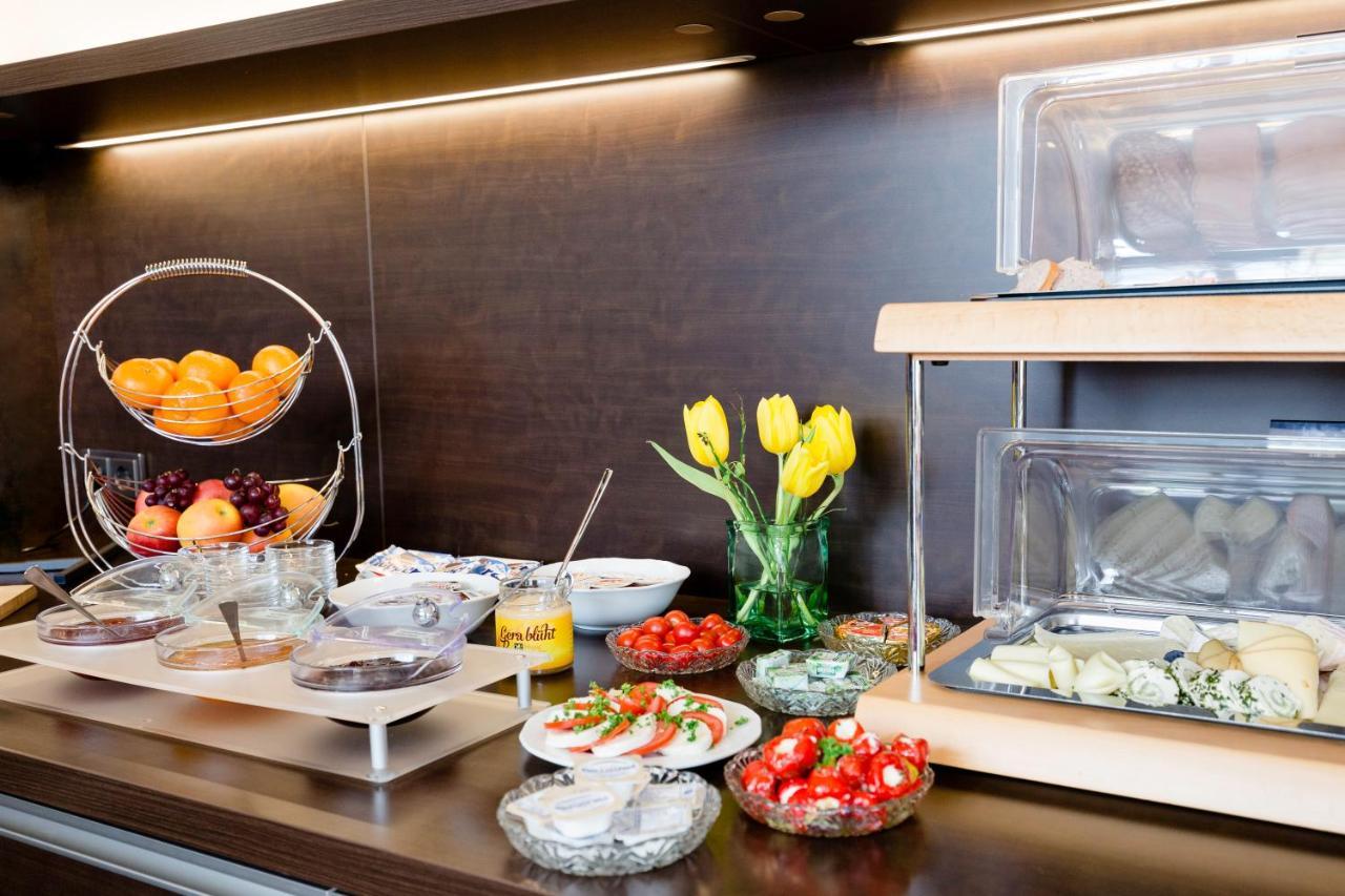 Hotel Restaurant Zwergschloesschen Гера Екстериор снимка